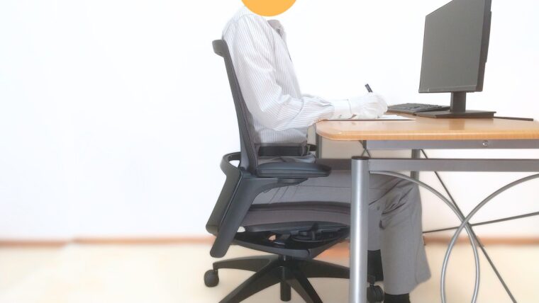 フィノラの筆記姿勢