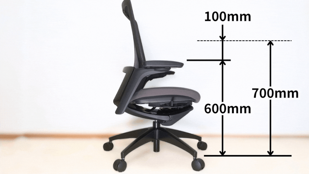 フィノラのアームレストの上下調節